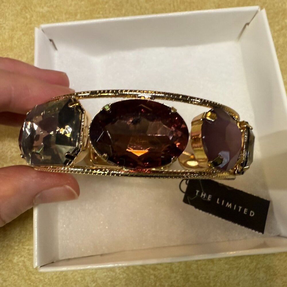 The Limited Large Stone Bangle - Gold Toned